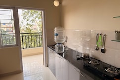 Hearth and Haven stay H H03 private room, Guwahati