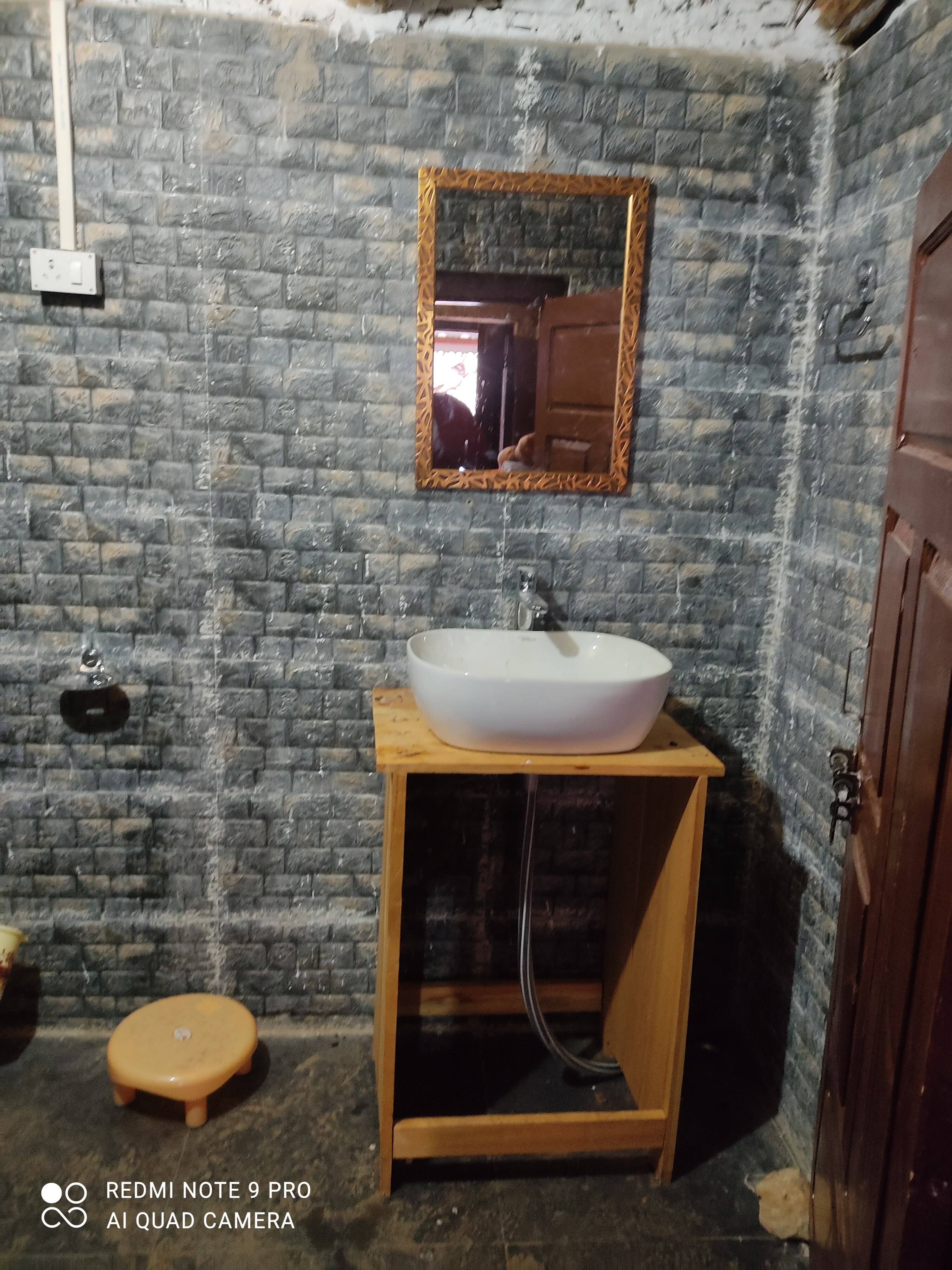 The Dhauli Manor Homestay - Tap to explore photos