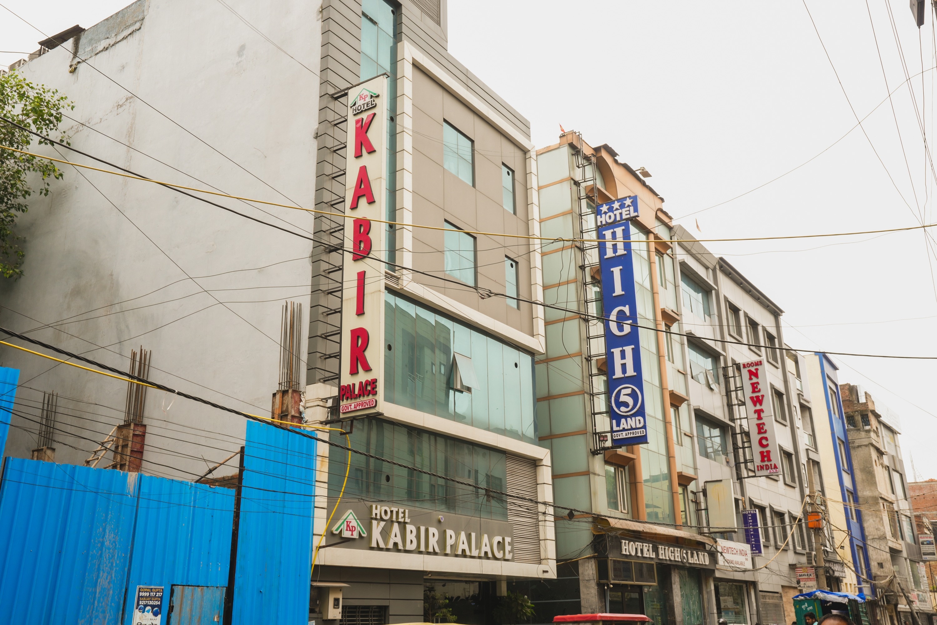 Hotel Kabir Palace Karol Bagh - Tap to explore photos