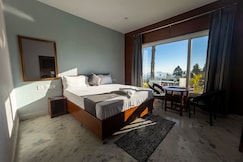 Kanatal Pinnacle House, Kanatal