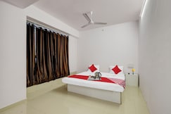 Hotel O Cozy Rooms, Surat