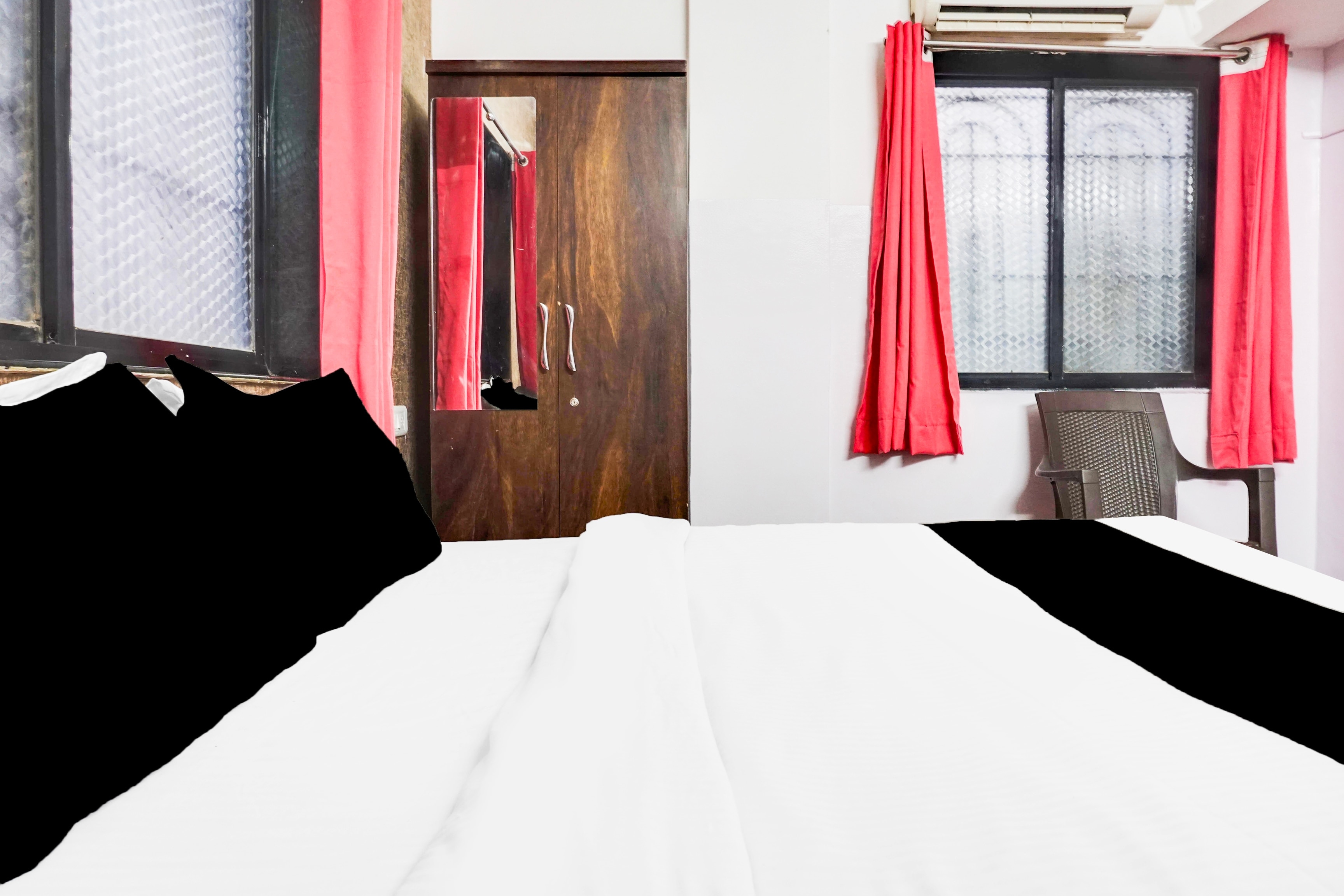 Hotel O Sus Gaon Near Mumbai Pune Highway Formerly Season Inn - Tap to explore photos