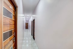 SPOT ON Golden Monarch, Chandrapur