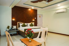 Treebo Hillway Inn Main Market, Mahabaleshwar