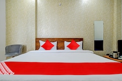 Hotel O Blue Tick, Indore