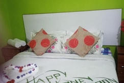 Beverly Hills Homestay || Entire 1 bhk Apartment With Attached Kitchen, Darjeeling