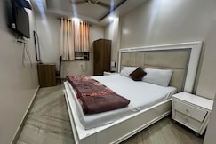 Hotel Poonam International, Delhi