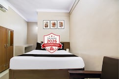 Super Collection O NIT More Adityapur Formerly Hotel Subheksha, Jamshedpur