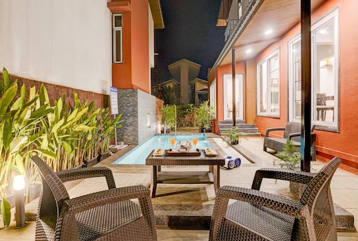 ELIVAAS 3 BHK Aamy Villa with Pvt Pool & Garden