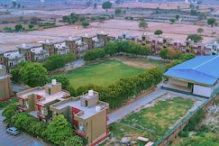 Vrinda Anandam Resort, वृंदावन