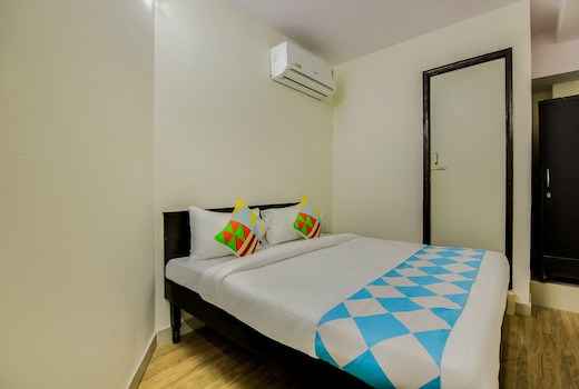 Hotel O Home Diamond Stay Near Lotus Temple