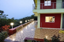 Red Soil Strawberry Farm Villa, Mahabaleshwar