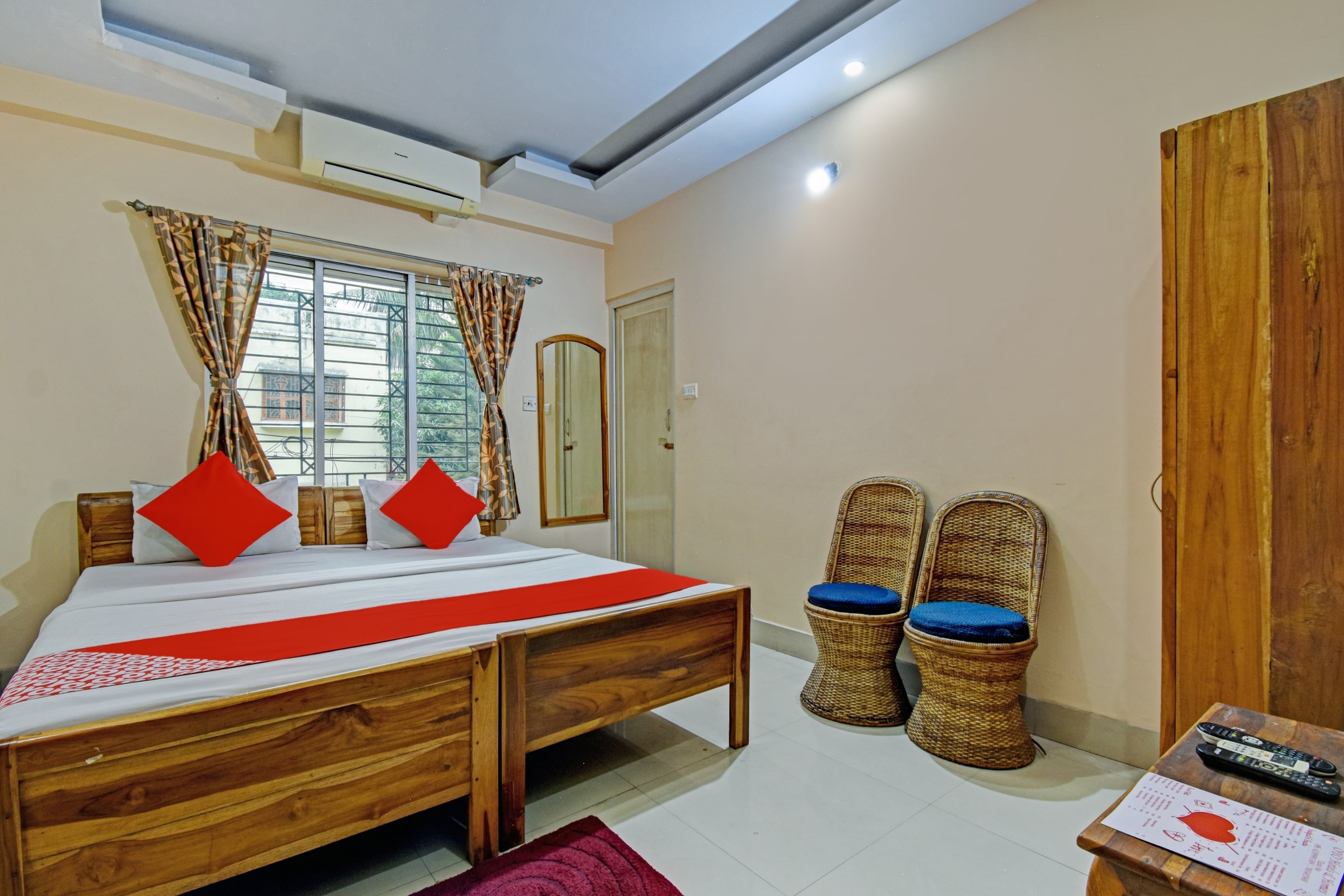 Hotel O Sai City inn - Tap to explore photos