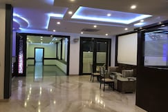 Hotel Girraj Inn, Govardhan