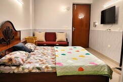 Vandan Homestay-4 guests, Vrindavan