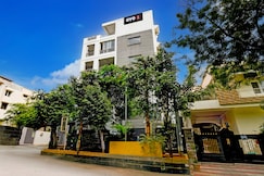 Super Hotel O SEVEN HILLS GUEST HOUSES, Hyderabad