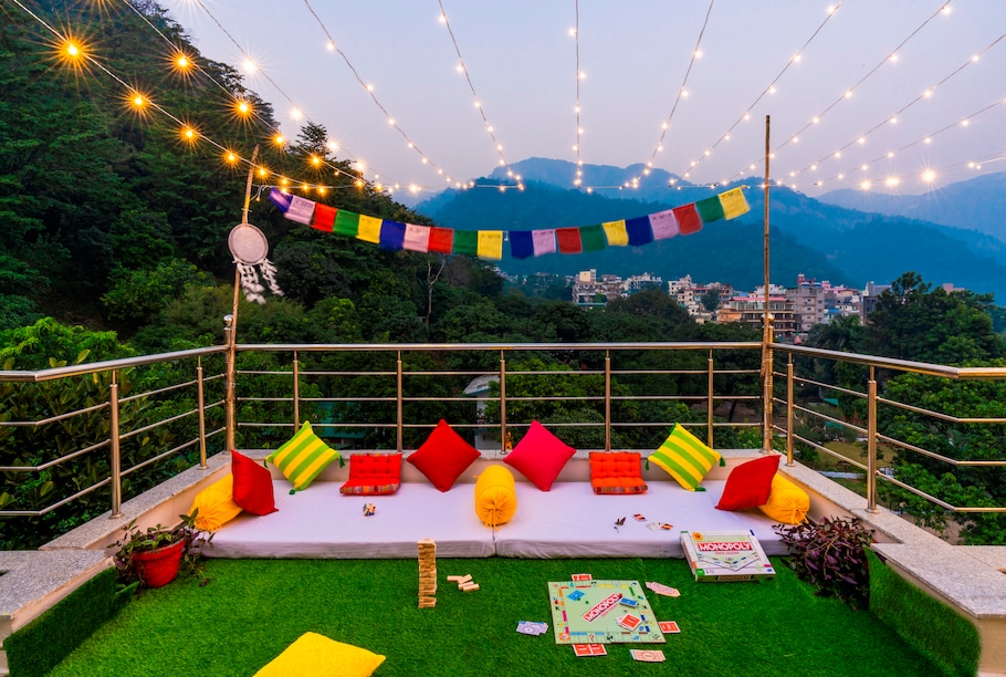 Tapovan Rishikesh Night Zostel Rishikesh (Tapovan) Best Rates on Rishikesh Hotel Deals, Reviews ...