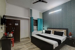 AV Hotels, Lucknow
