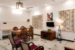 Spacious 2.5 BHK 4 km Rock Beach Side Group Size 5 to 10 Pax - Casita, Pondicherry