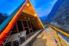 Ashapuri Cottage, Sainj