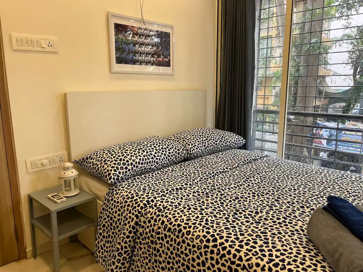 Jastcon, 19th Rd, Khar, Ambedkar Colony by Connekt Homes - Tap to explore photos