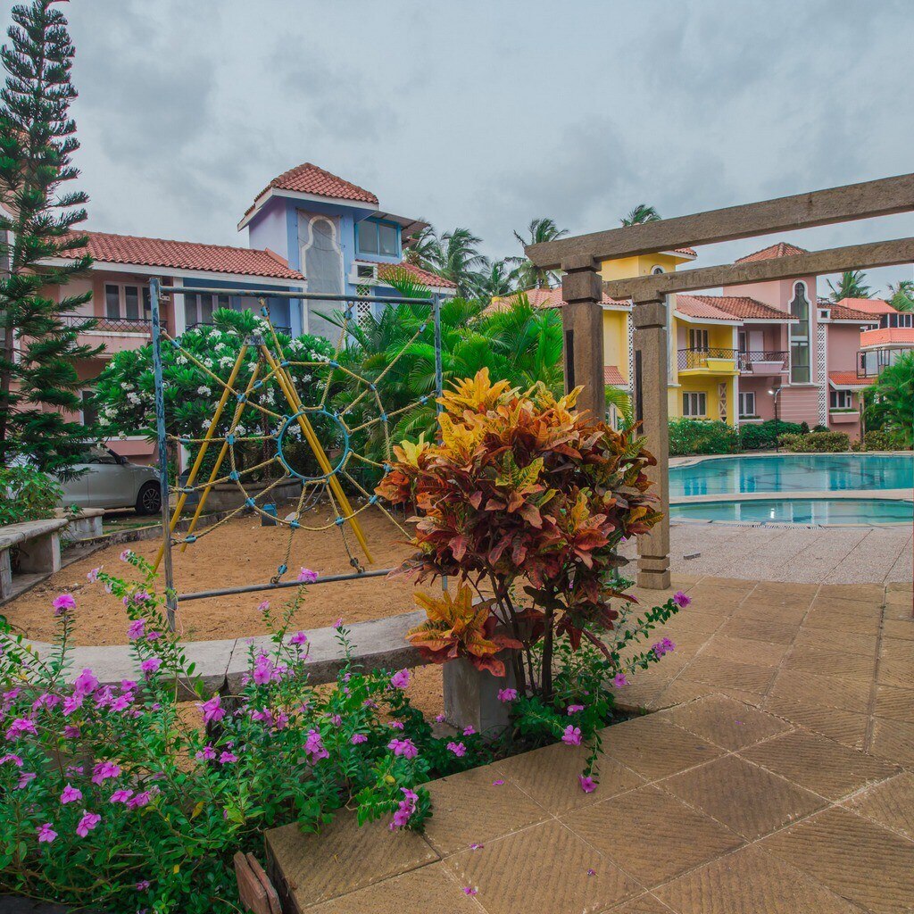 By the Bay - 3bhk with common Pool in Miramar - Tap to explore photos