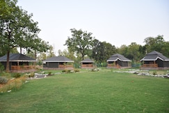 THEROYAL RIVER RESORT, Kota Chhattisgarh