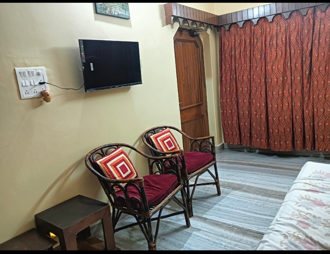 Vanika Homestay - Tap to explore photos