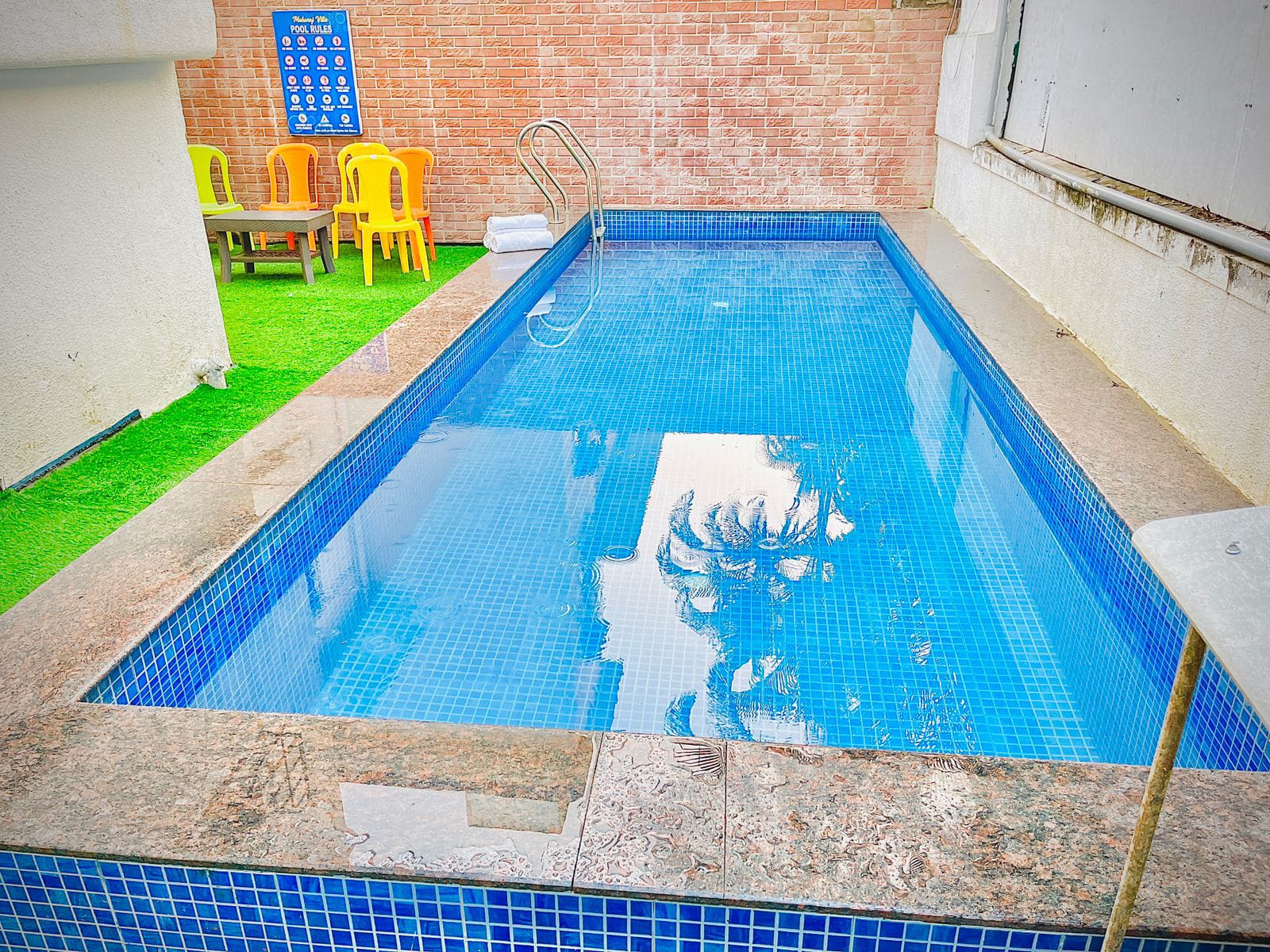 Avlon Villa with Pvt Pool, Lonavala 3