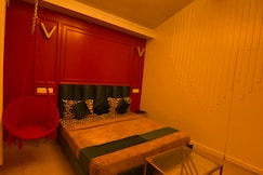 Sunrise View at Parimahal Homestay, Shimla