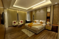 The White IBIS A Boutique Hotel, Sivasagar