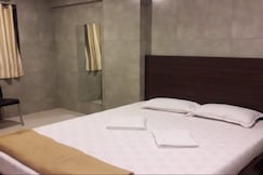 VENKEYS FAMILY RESTAURANT AND BAR, Ulhasnagar