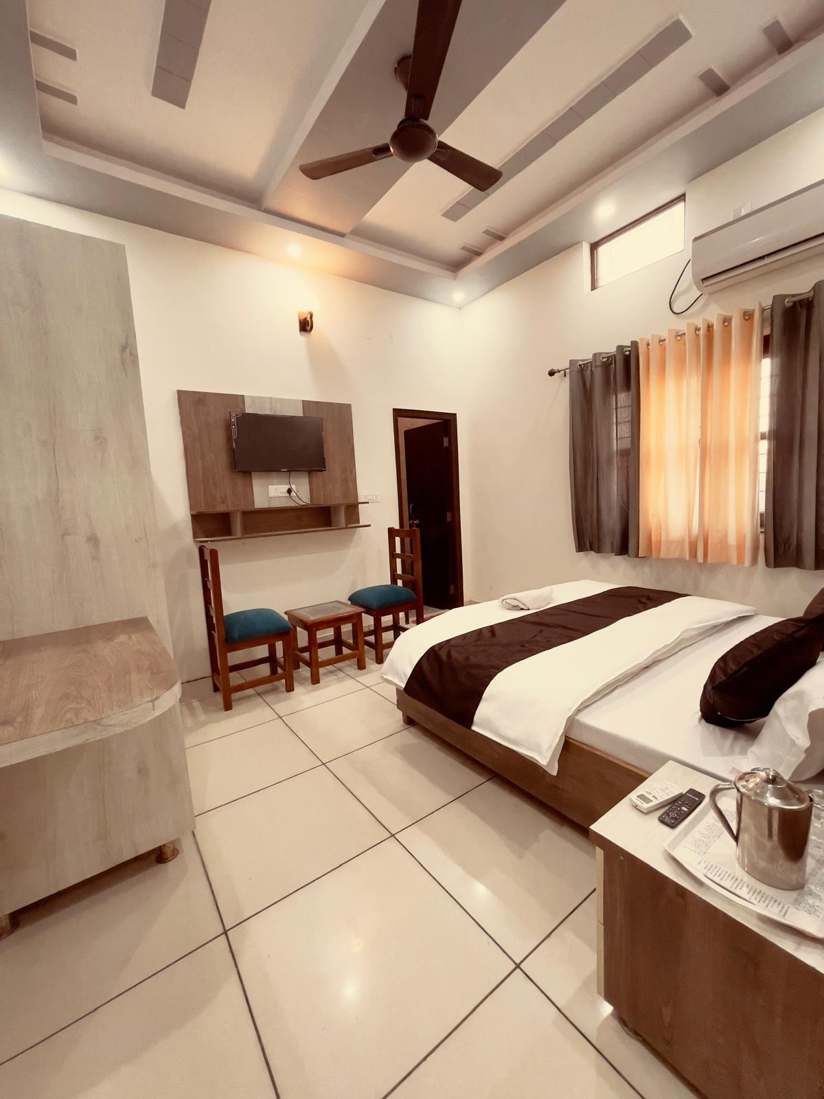 Vishram Guest House - Tap to explore photos