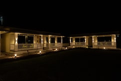 Mezbaan Paradise Resor, Shrivardhan