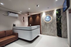 POP 84886G Nilay Inn, Pandharpur