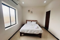 Hotel Dream villa (AC Room), Garoth