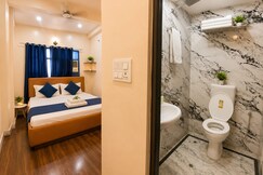 Kashi Dham Guest House, Varanasi