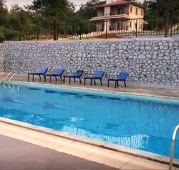 Swimming Pool 1