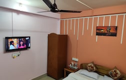 STANDARD AC ROOM 102