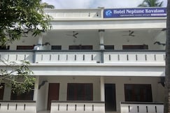 Hotel Neptune Kovalam, Varkala