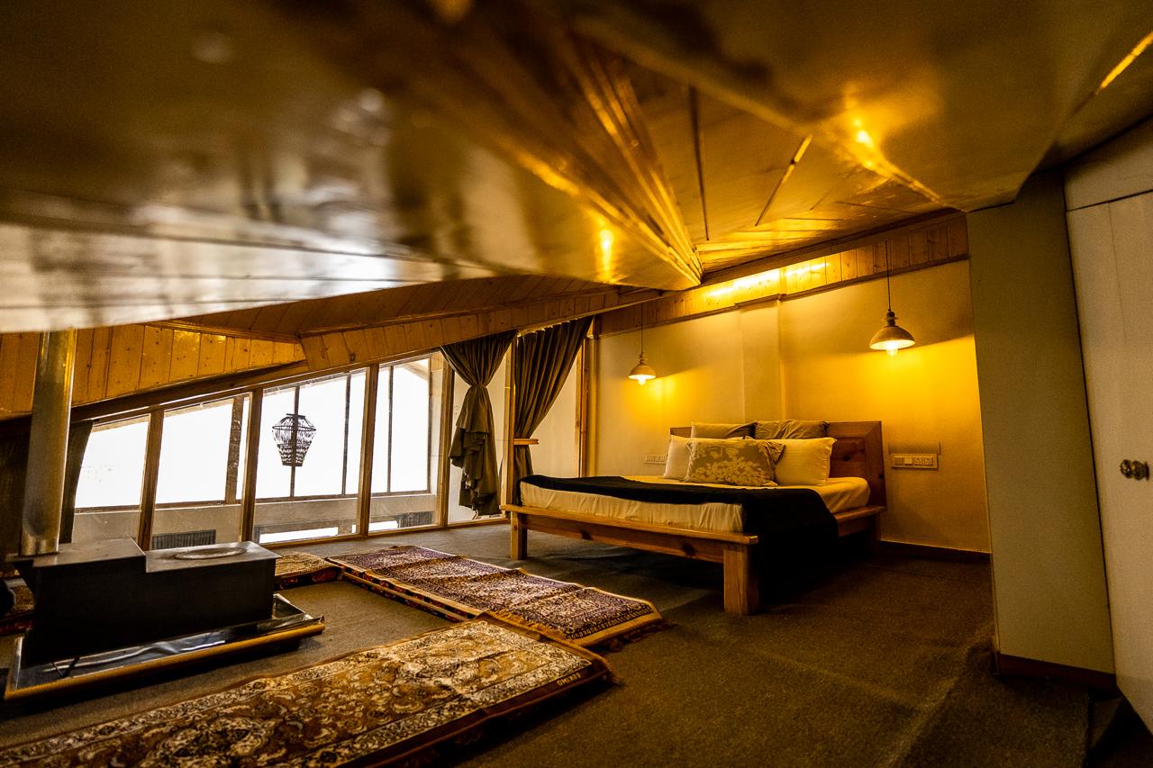 Cosy 1bhk w/ Loft | Itsy Bitsy - Tap to explore photos