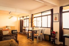 Tea View Homestay, Darjeeling