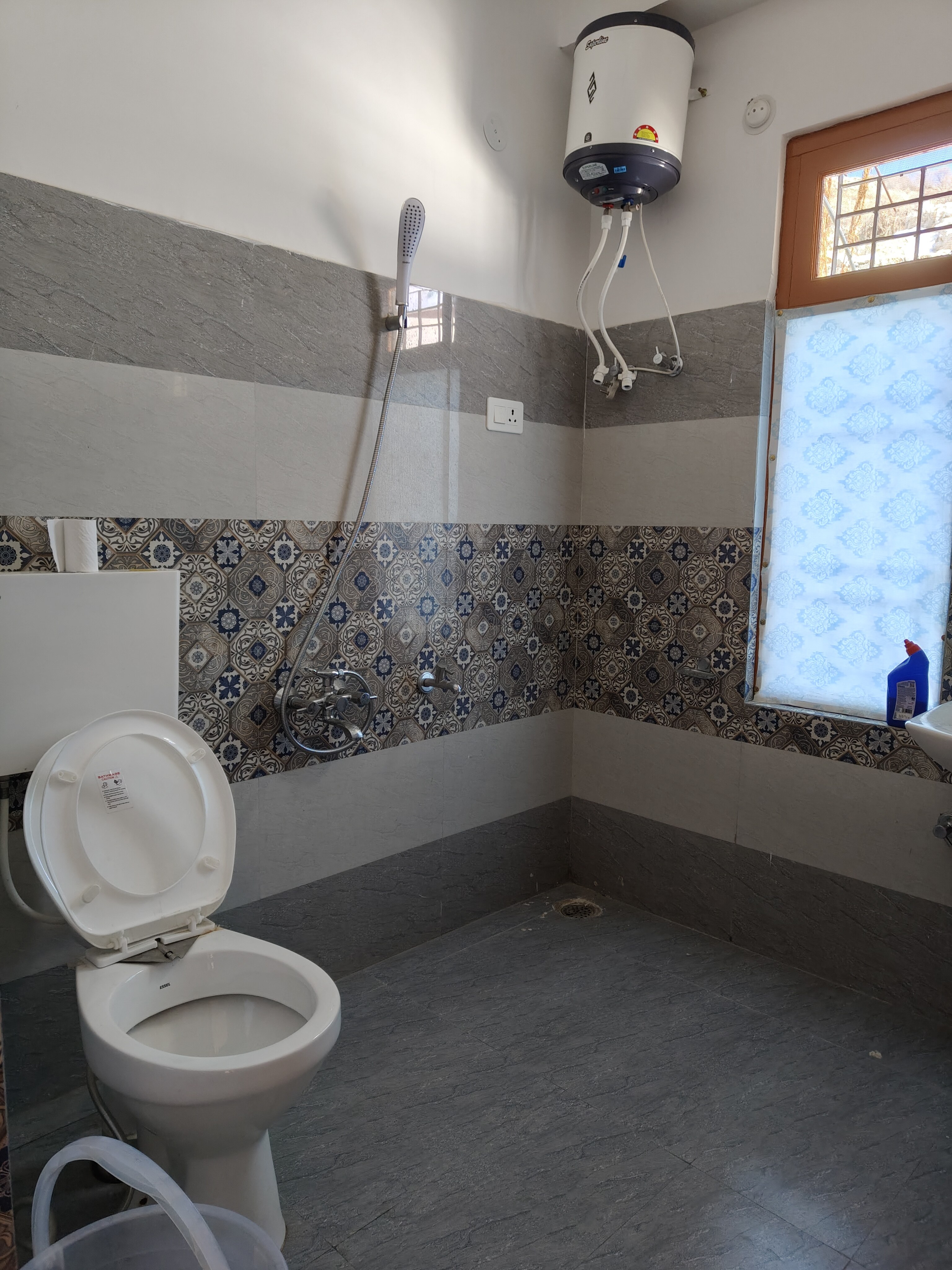 Dunga home stay - Tap to explore photos