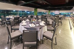 Holiday Inn QUERETARO ZONA KRYSTAL, Querétaro