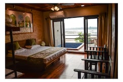 Muba's Machaan, Raigarh