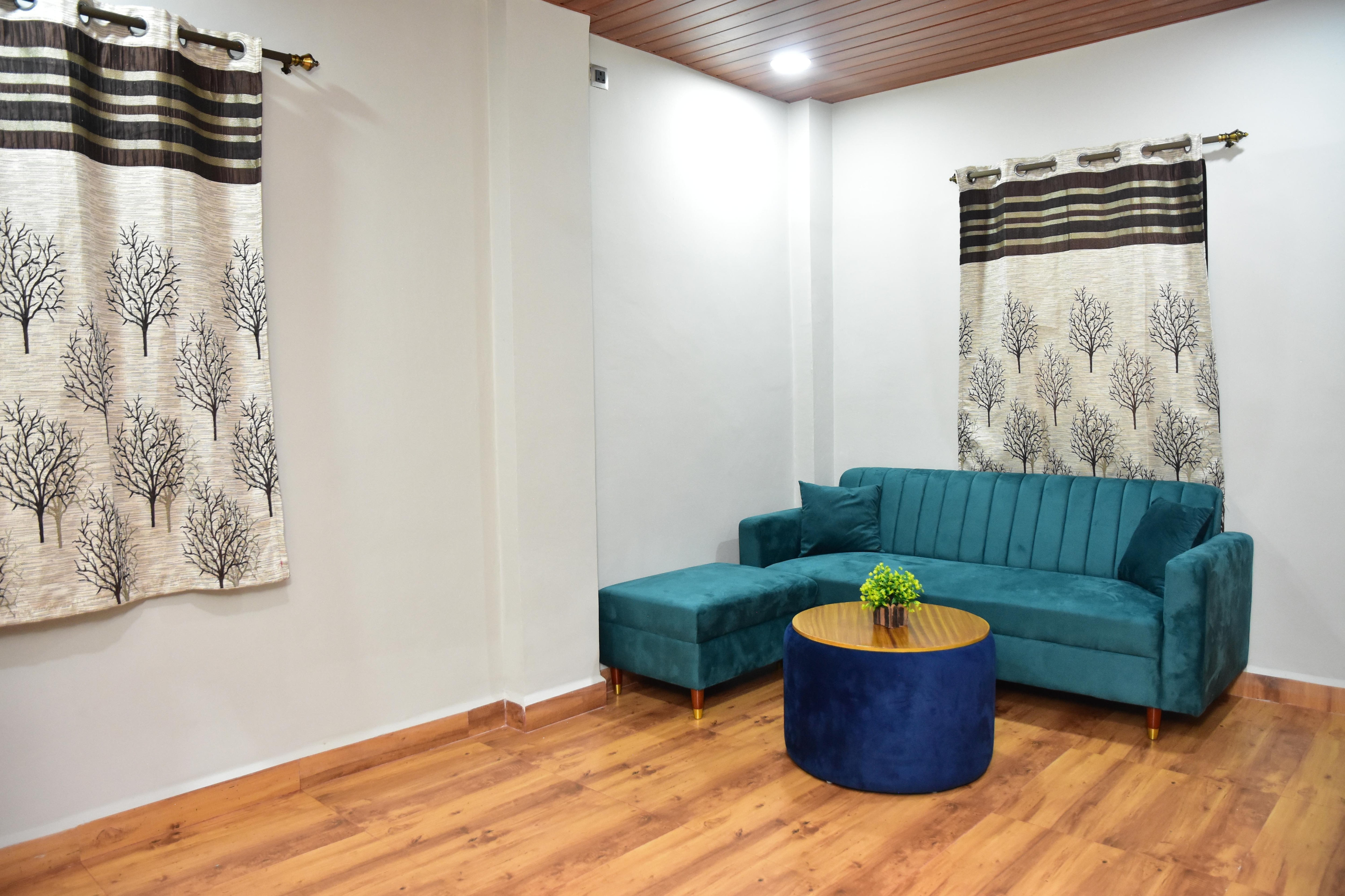 Amson Villa Bogmalo close to beach and airport - Tap to explore photos