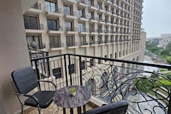 Private Room in Omaxe Hazratganj Lucknow, Lucknow