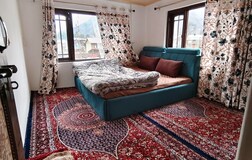 Deluxe mountain view double room 