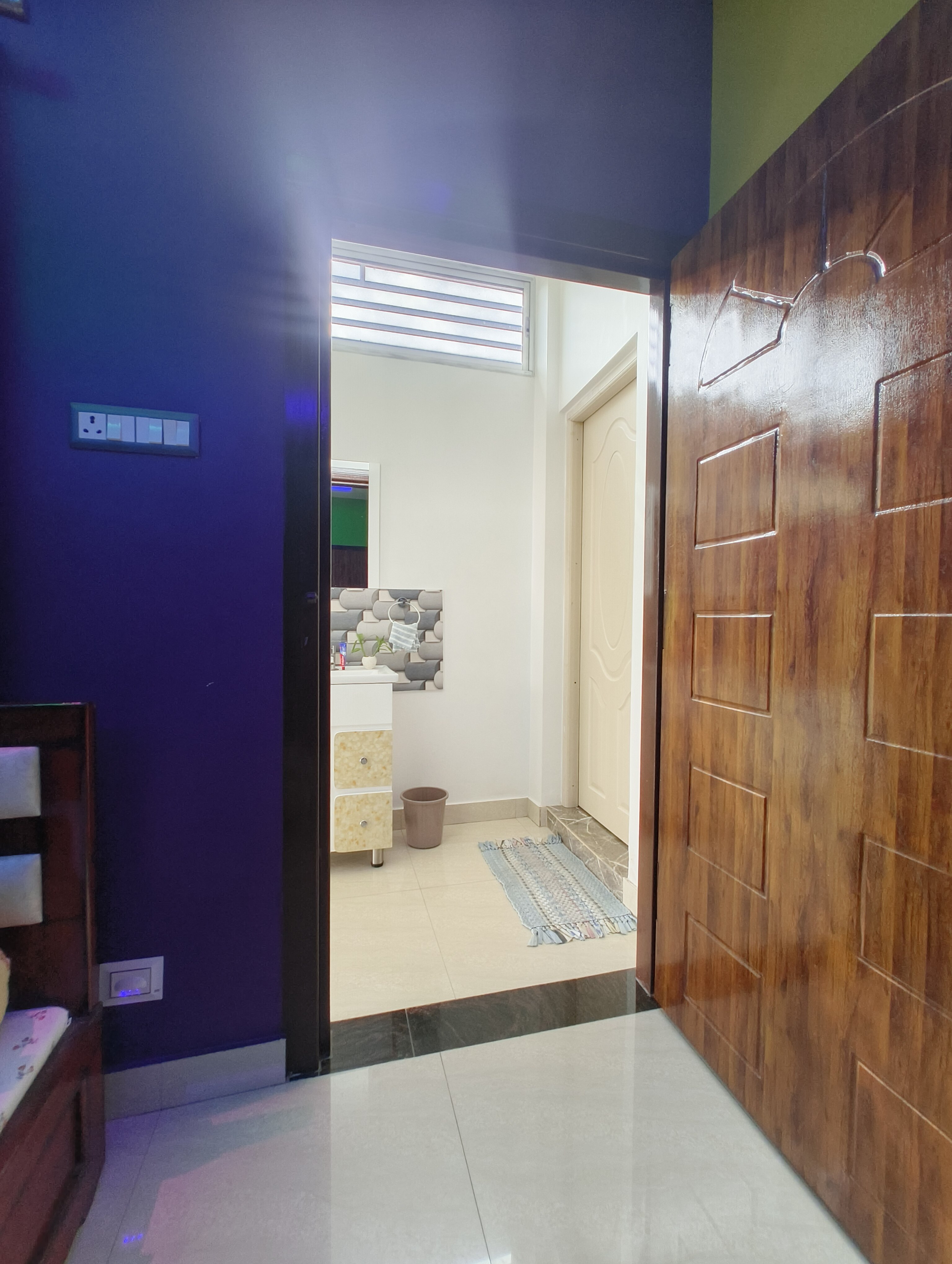 Aashray Independent Homestay - Tap to explore photos
