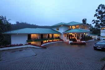 T&U Leisure Hotel